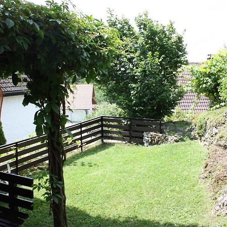 Ferienwohnung Im Gruenen Goessweinstein Exterior foto